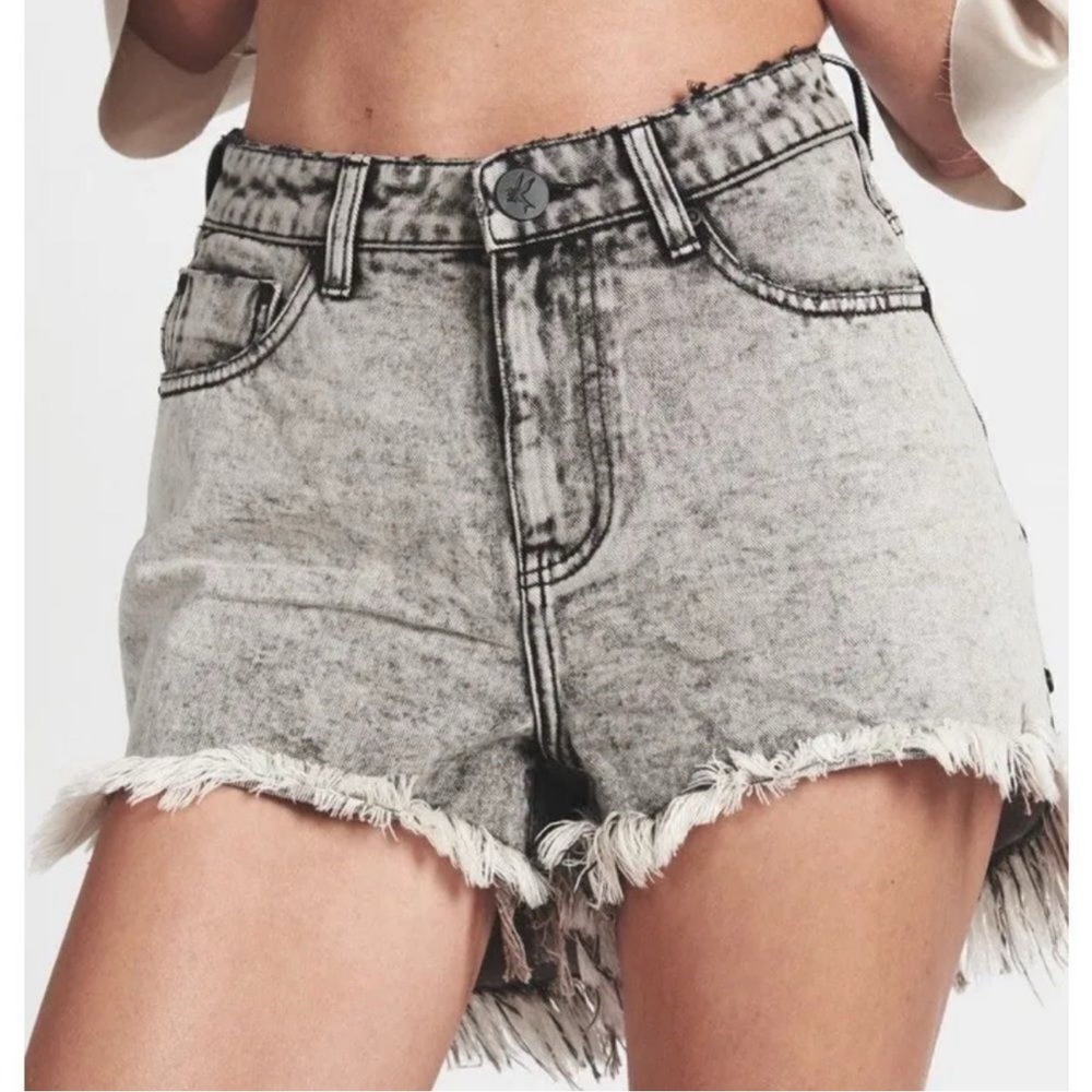 One Teaspoon Bonita High Waist Gray Raw Hem‎ Shorts Size 24